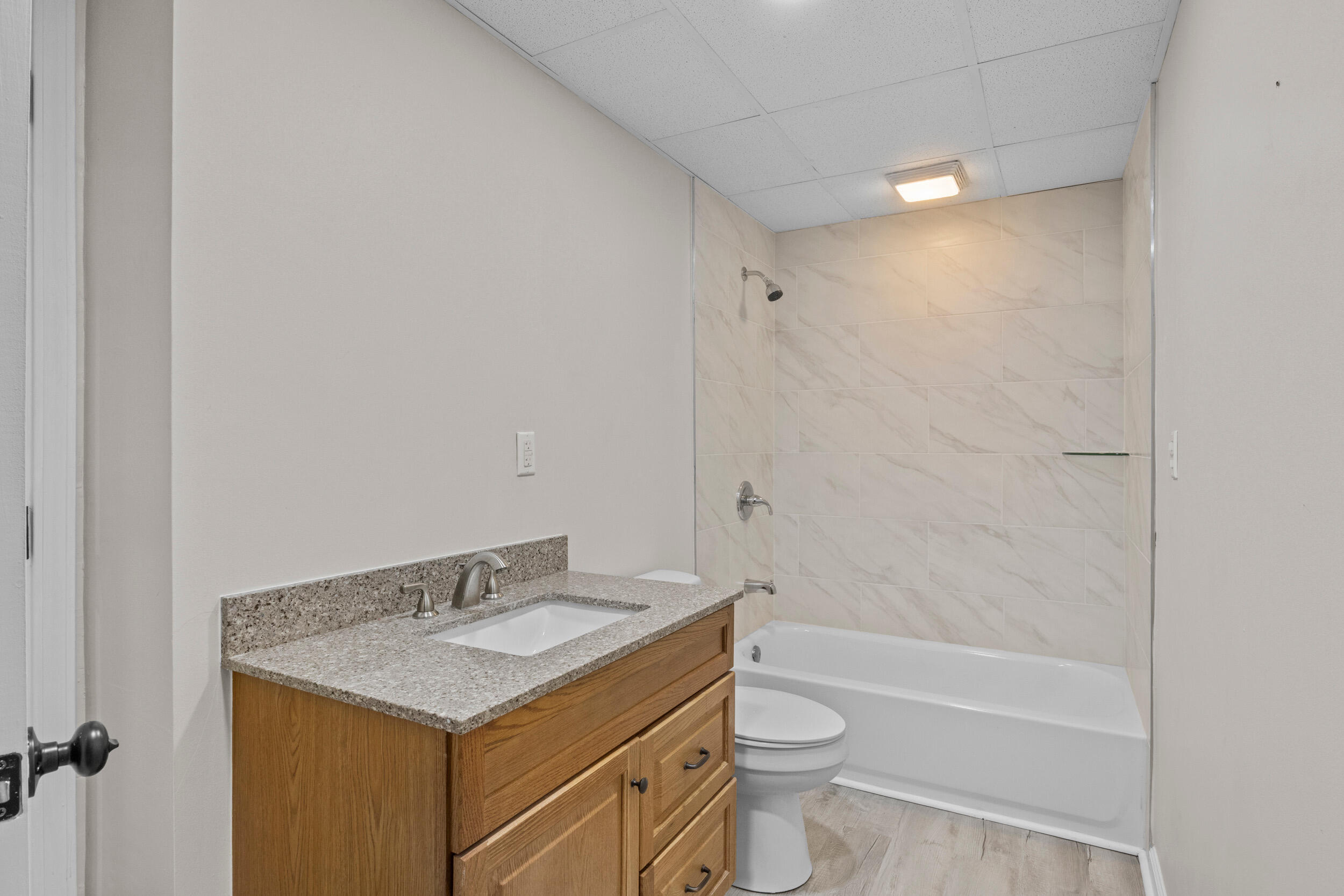 124 Barren River Boulevard Property Photo 28