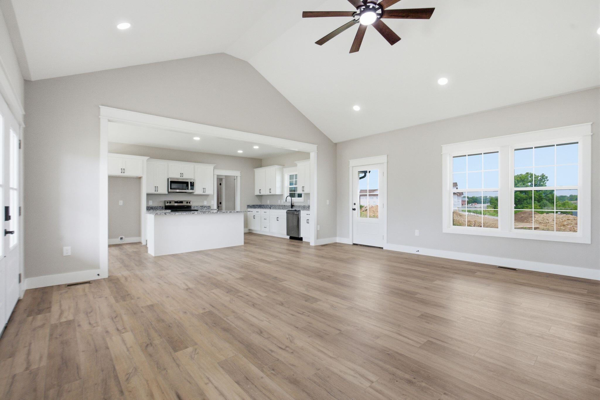 617 Ridge Crest Drive Property Photo 10