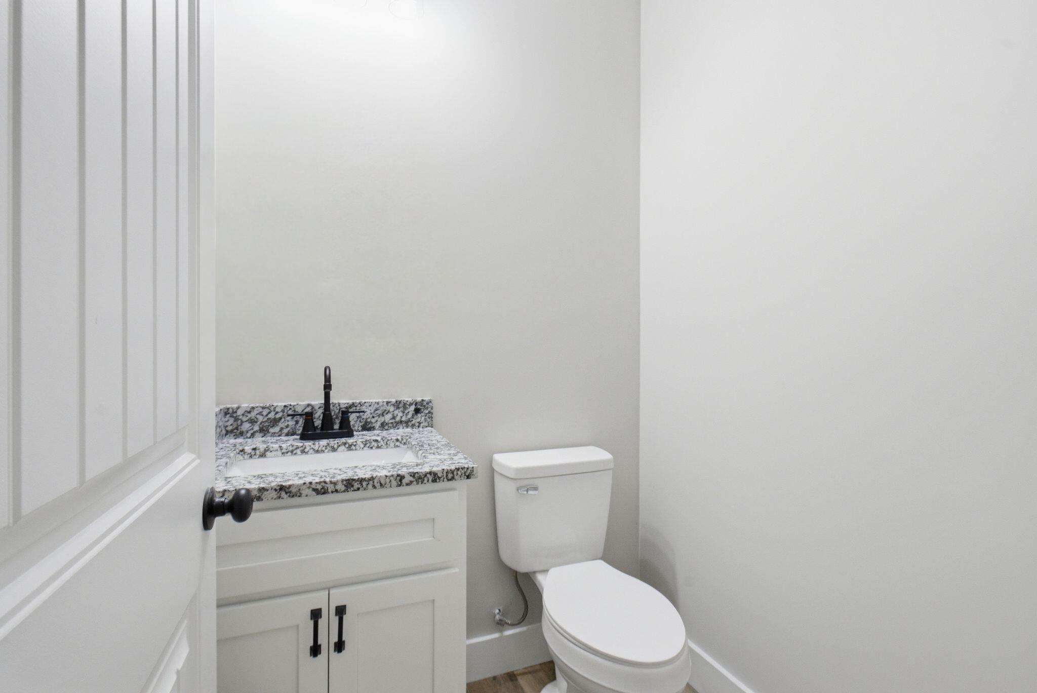 617 Ridge Crest Drive Property Photo 28