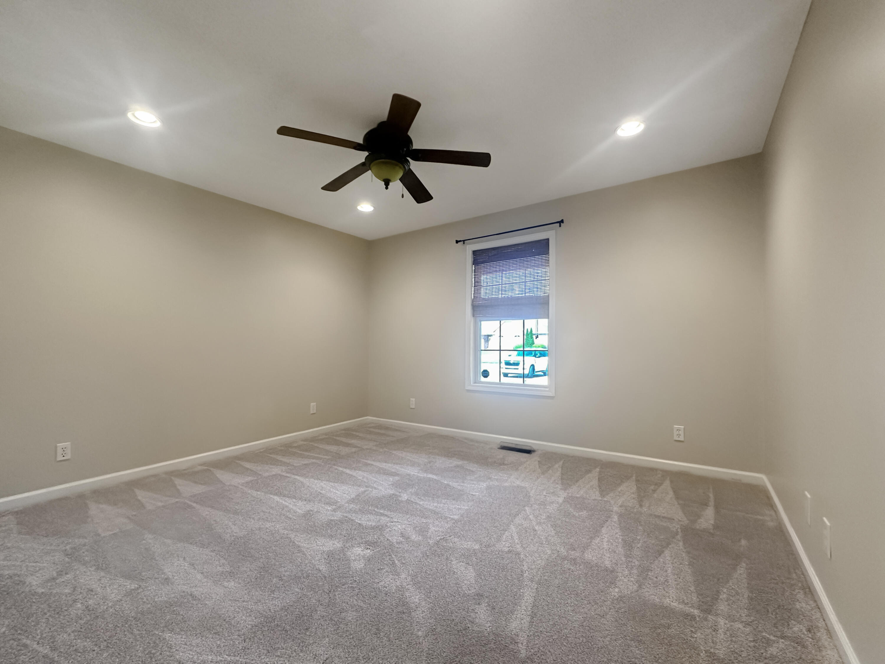 169 North Drive Property Photo 22