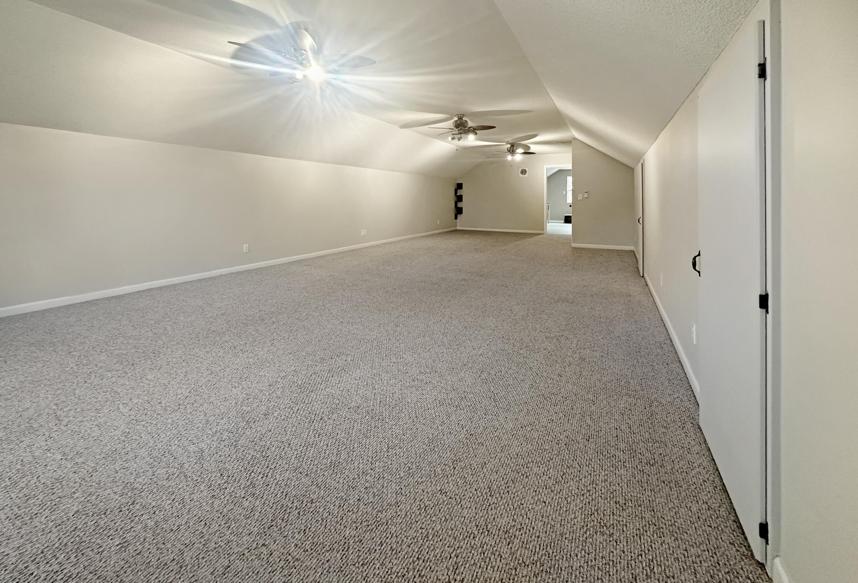 169 North Drive Property Photo 24