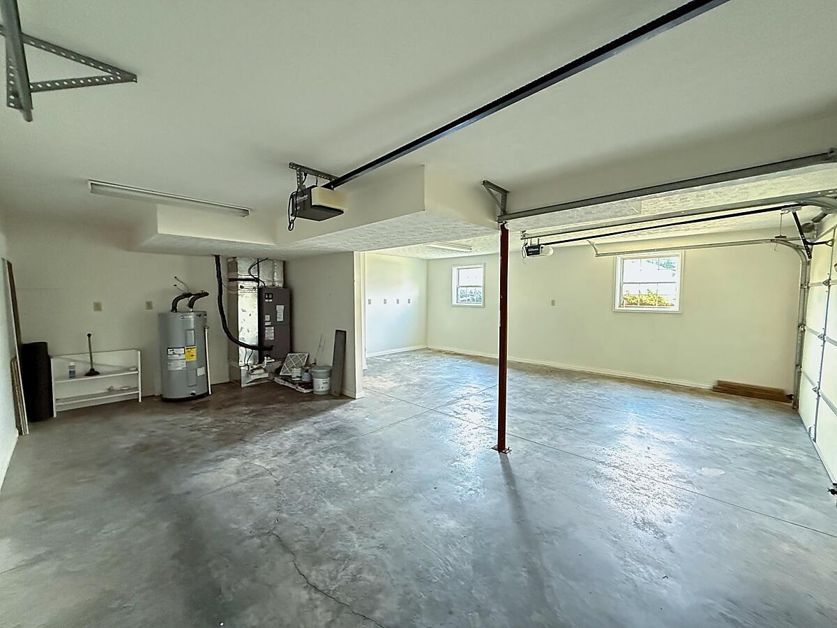 504 Scenic View Circle Property Photo 24
