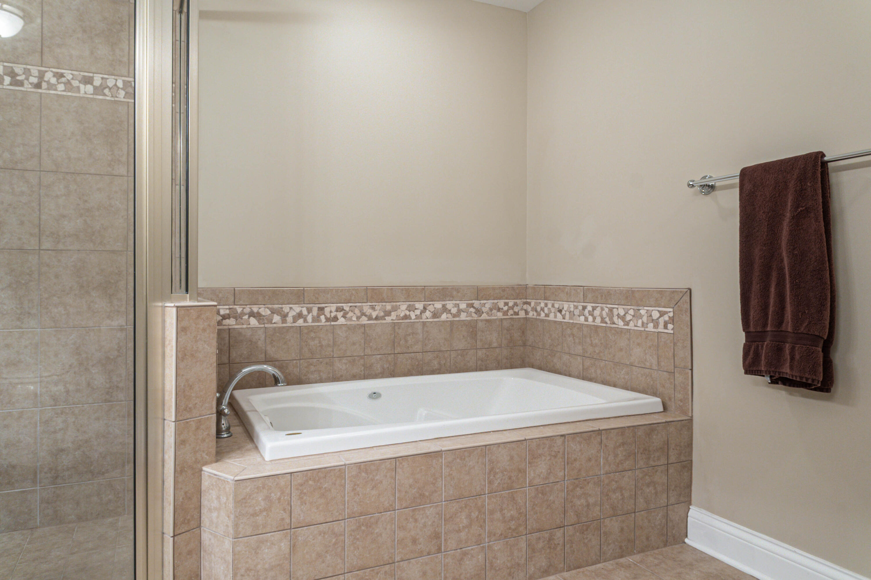 714 Moon Bay Drive 2 Property Photo 12