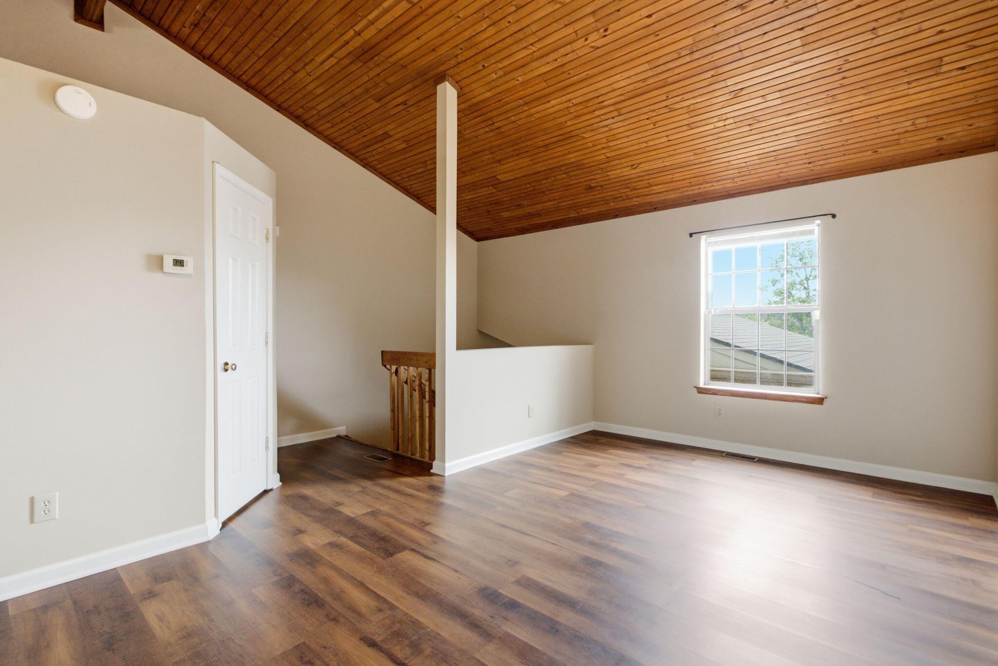 2507 Knightsbridge Lane Property Photo 11