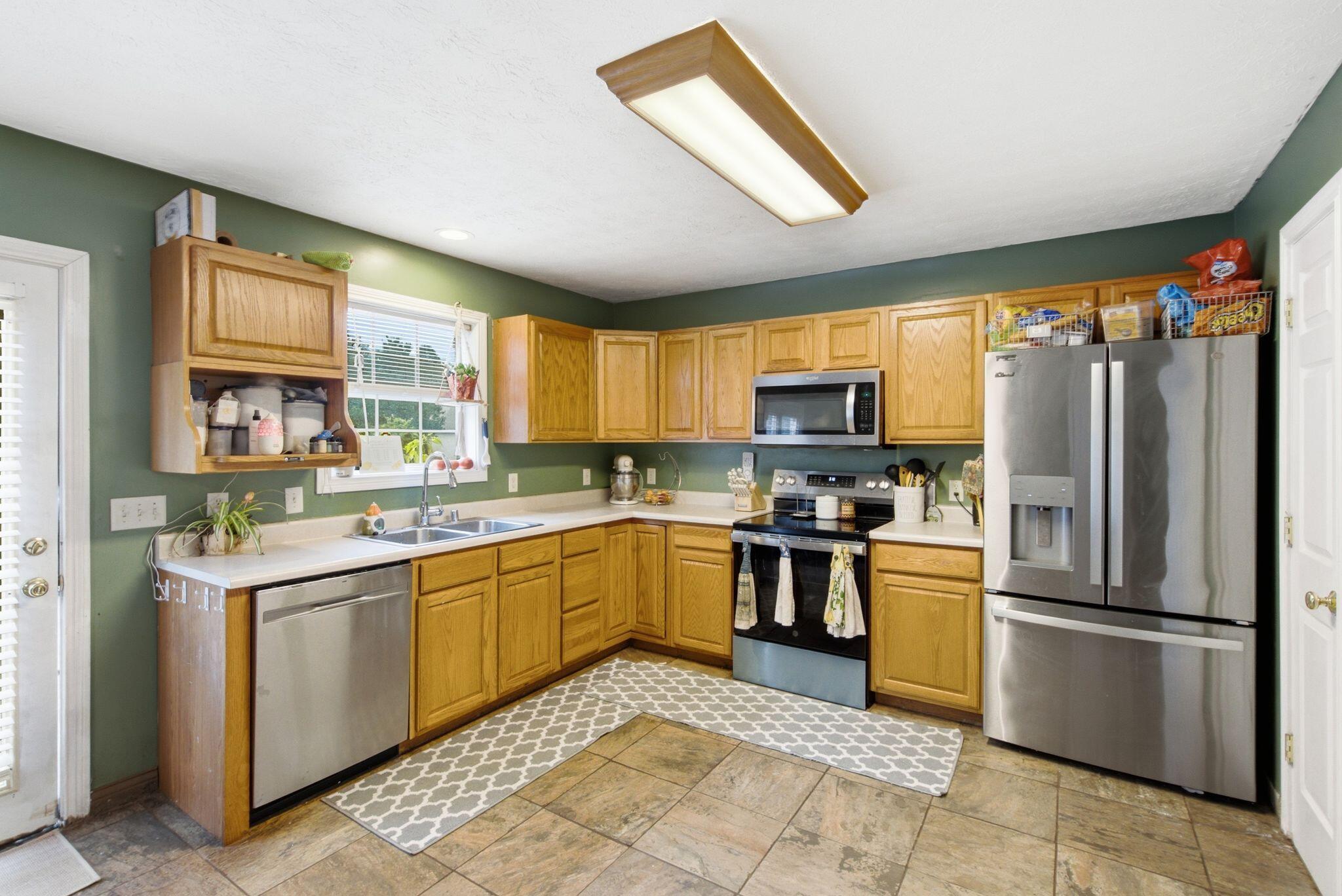 100 Tim Tam Trail Property Photo 11