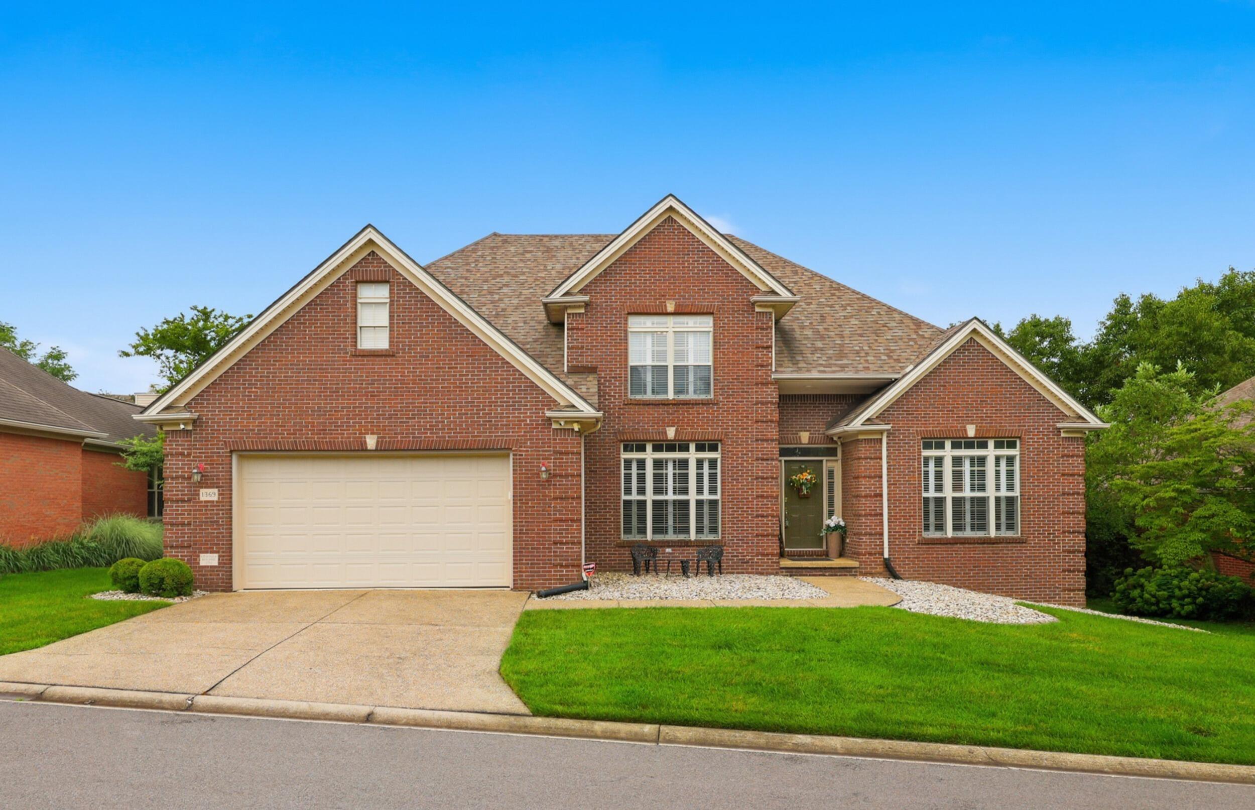 1369 Estates Hill Circle Property Photo 1