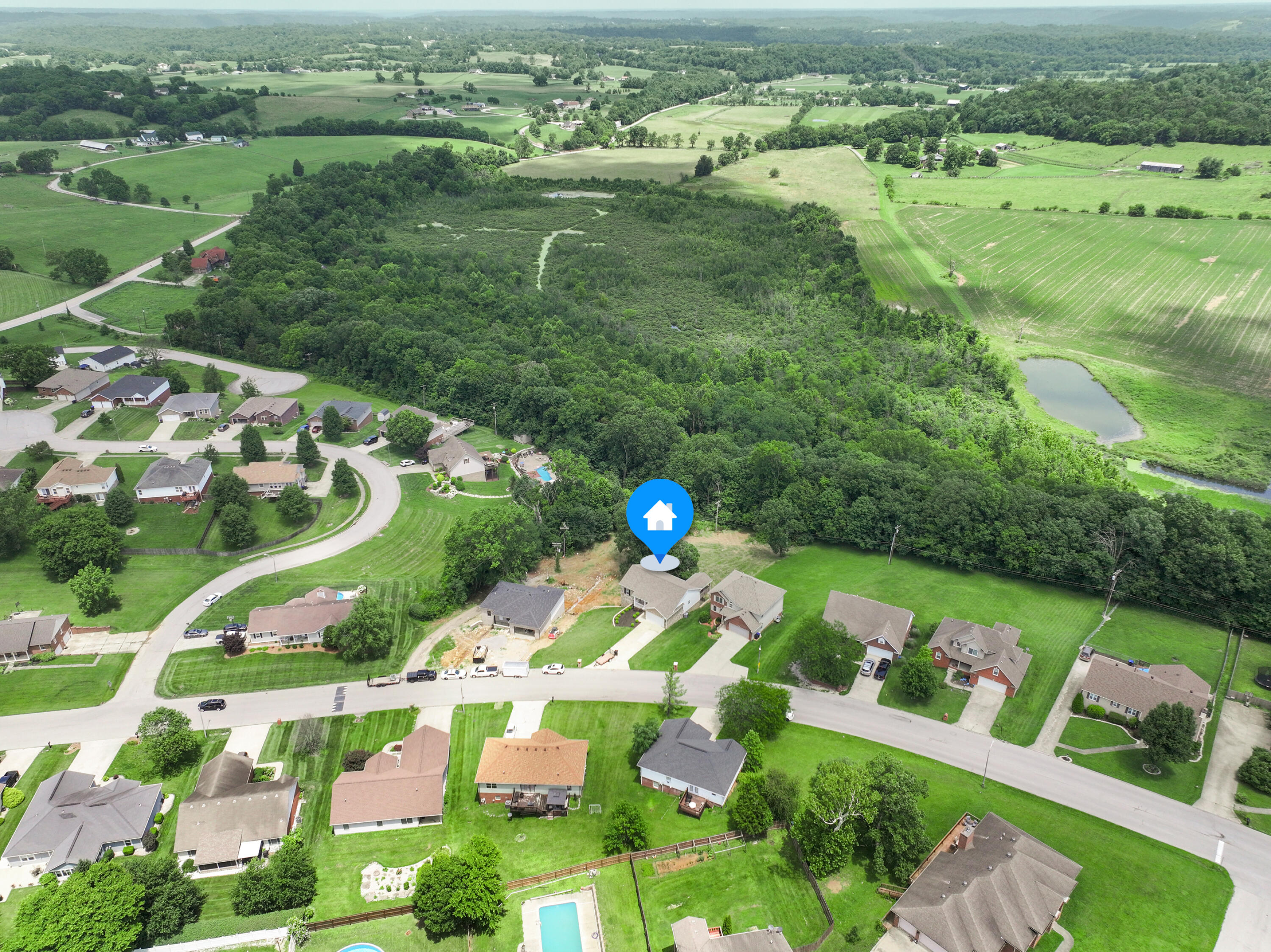 875 Ridgeview Drive Property Photo 3