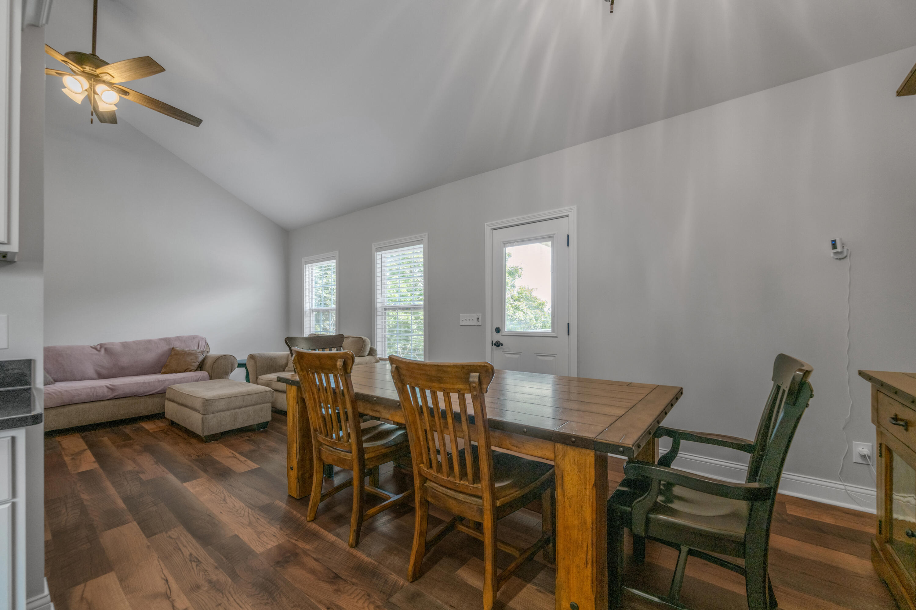 875 Ridgeview Drive Property Photo 13