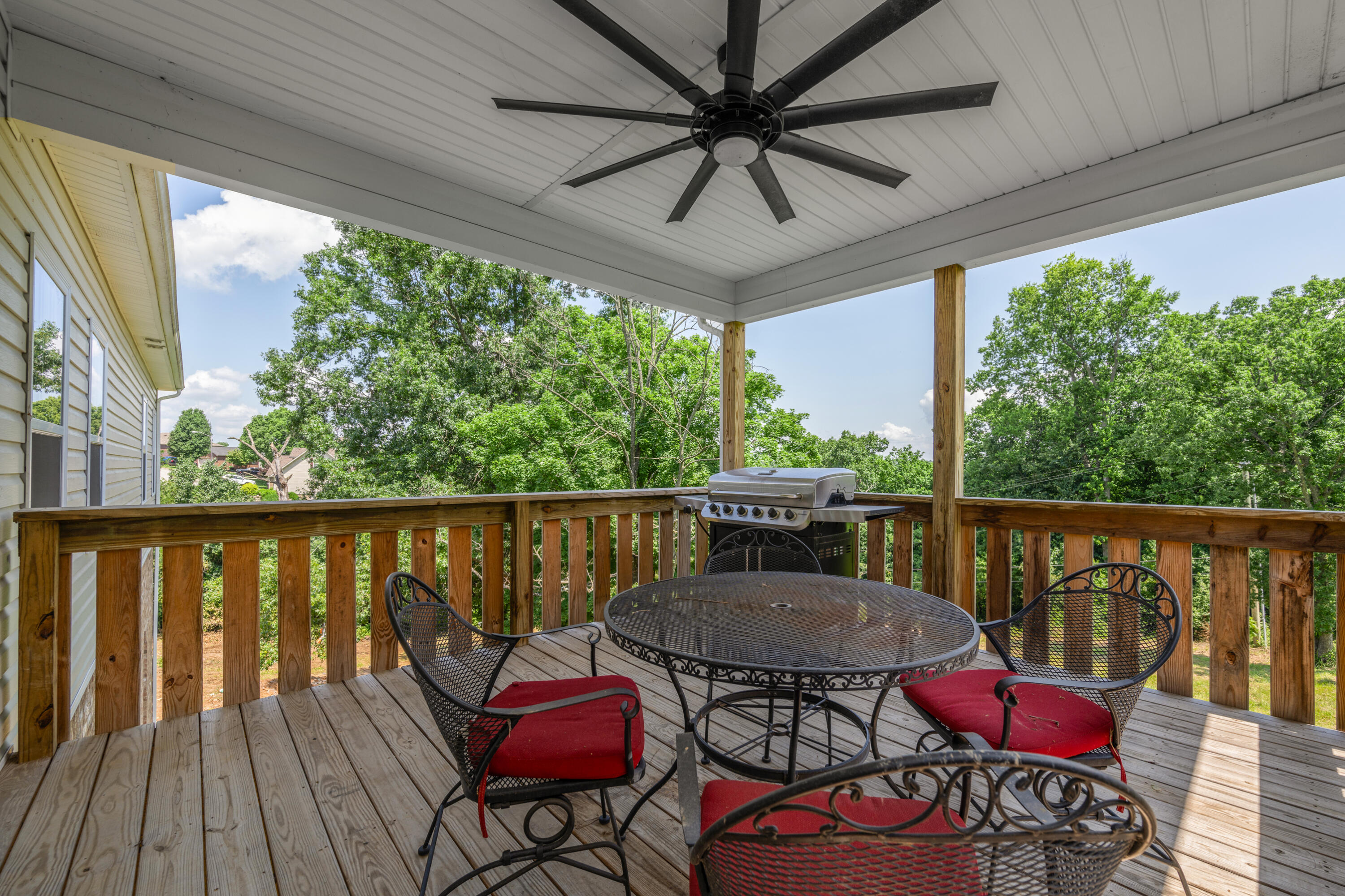 875 Ridgeview Drive Property Photo 20