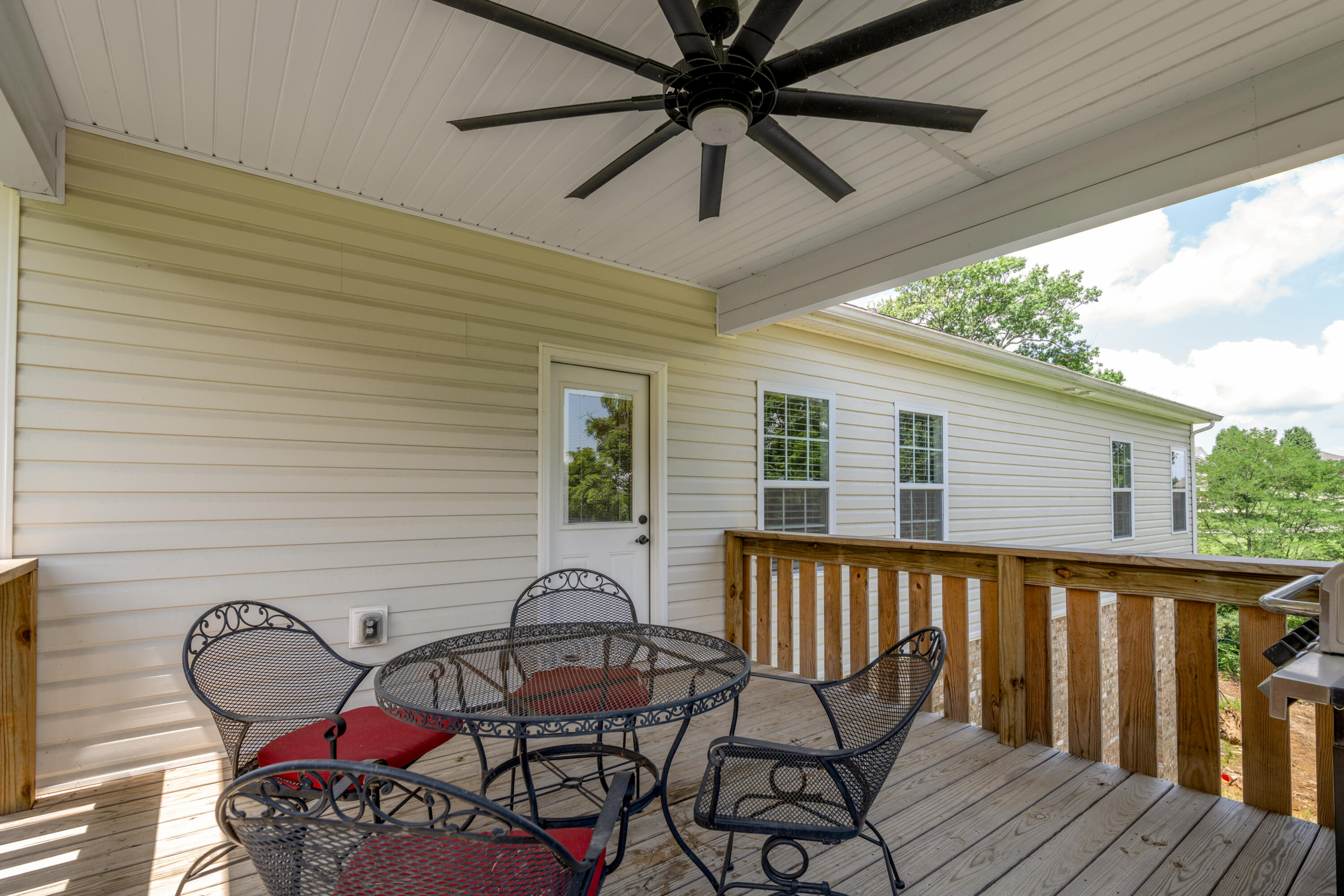 875 Ridgeview Drive Property Photo 21