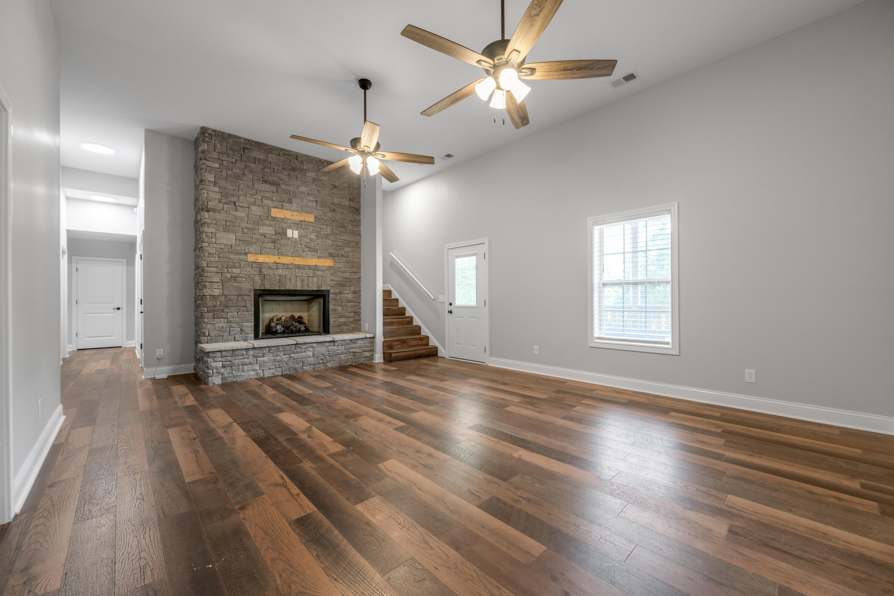 875 Ridgeview Drive Property Photo 34