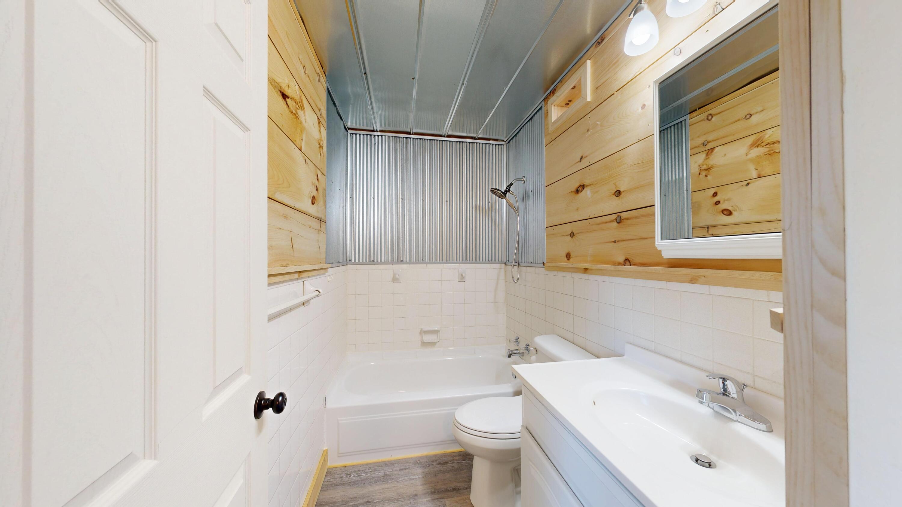 305 Simpkins Lane Property Photo 10