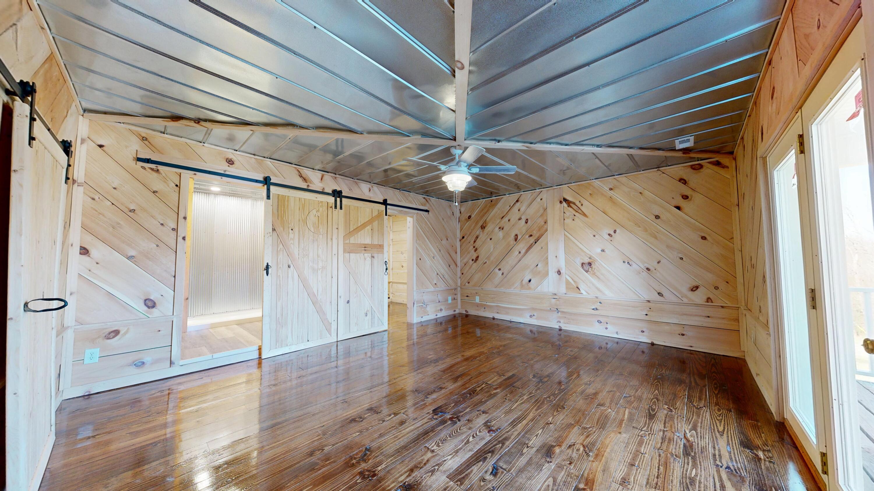 305 Simpkins Lane Property Photo 16