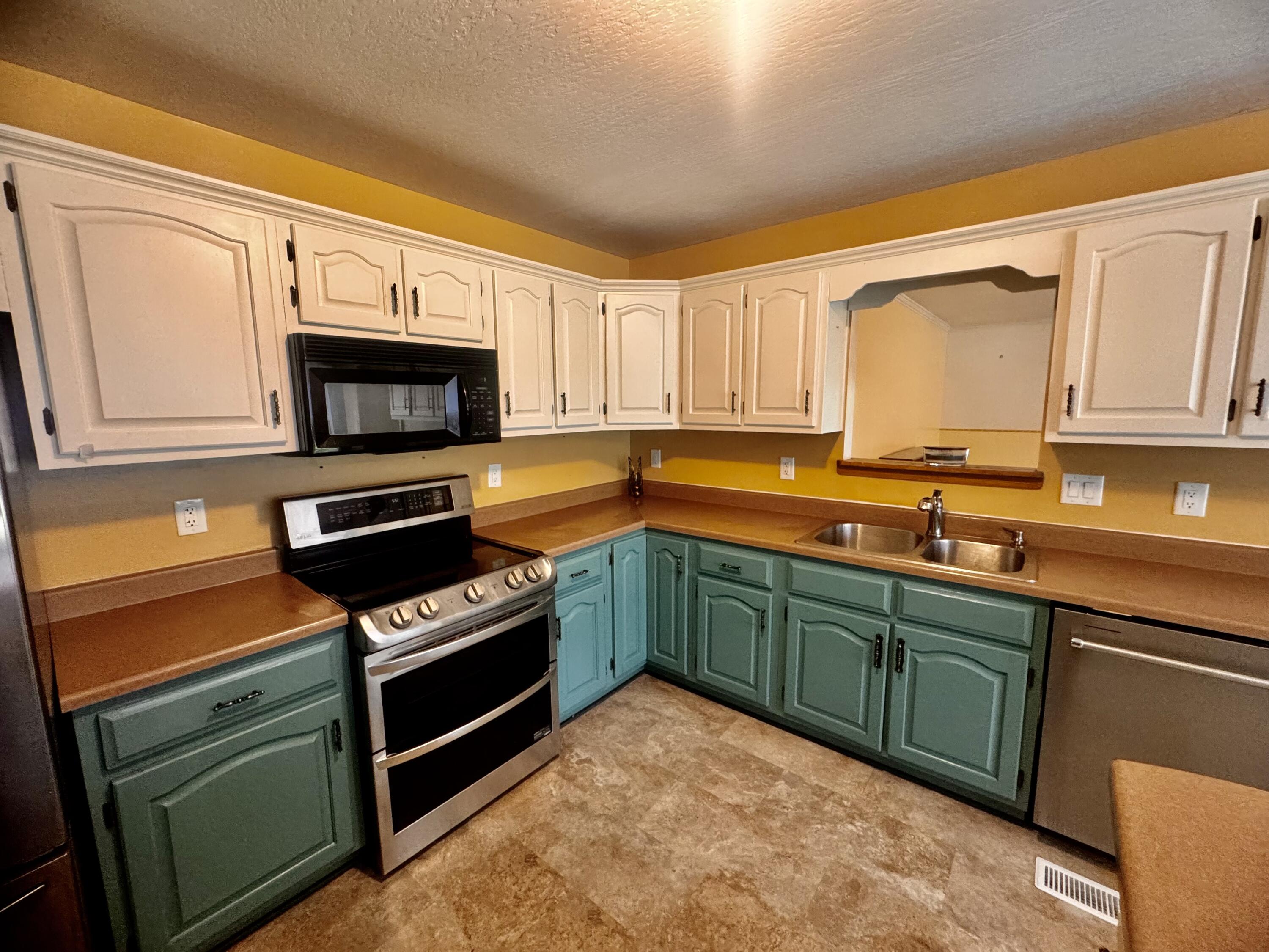 163 Holly Hock Drive Property Photo 34