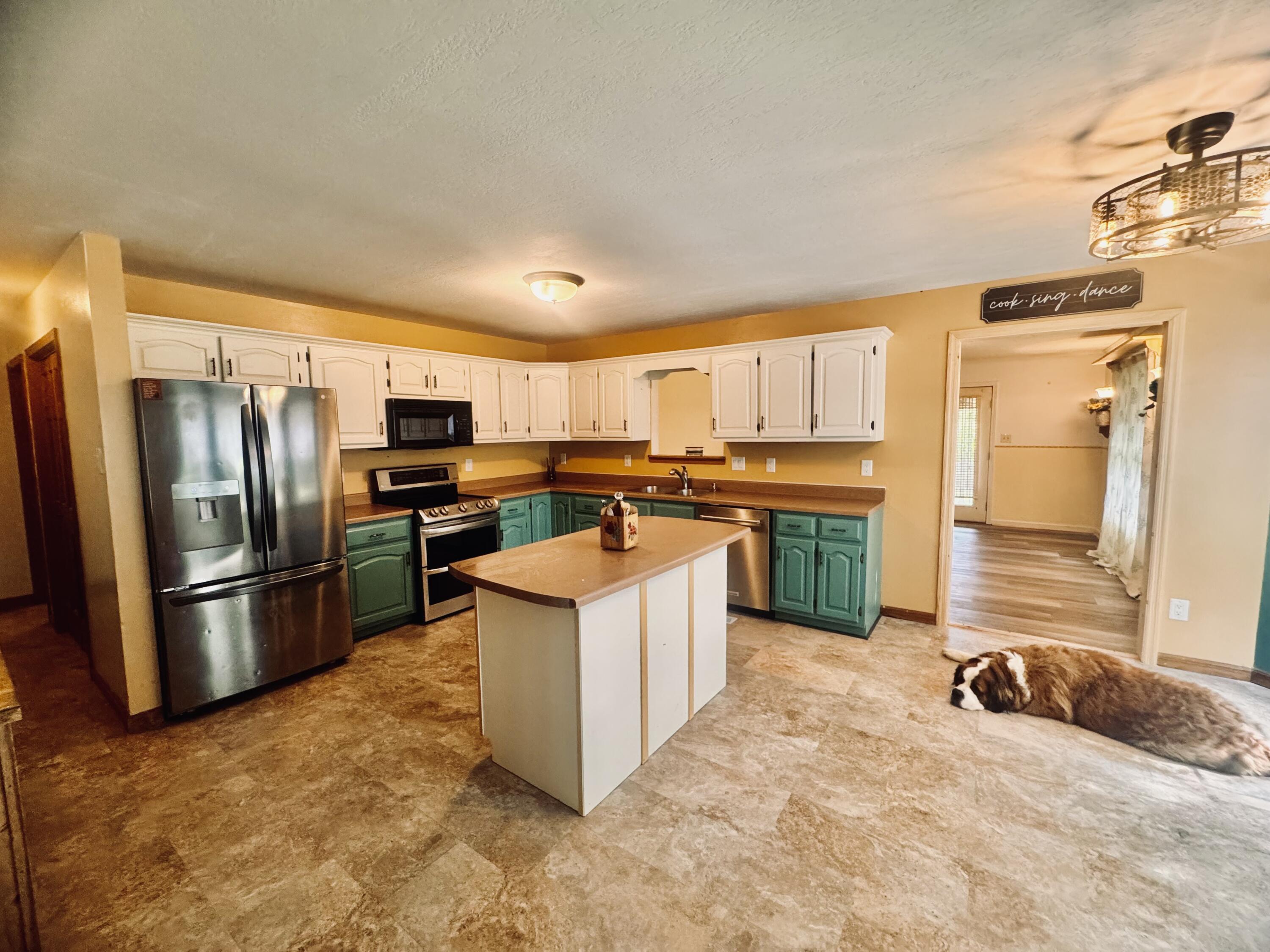 163 Holly Hock Drive Property Photo 37