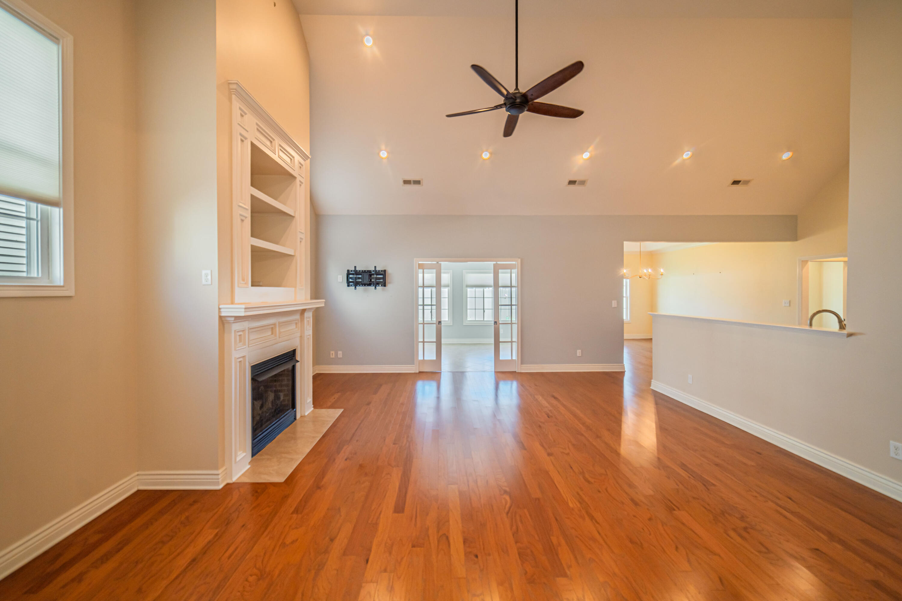 3241 Sandpiper Circle Property Photo 13