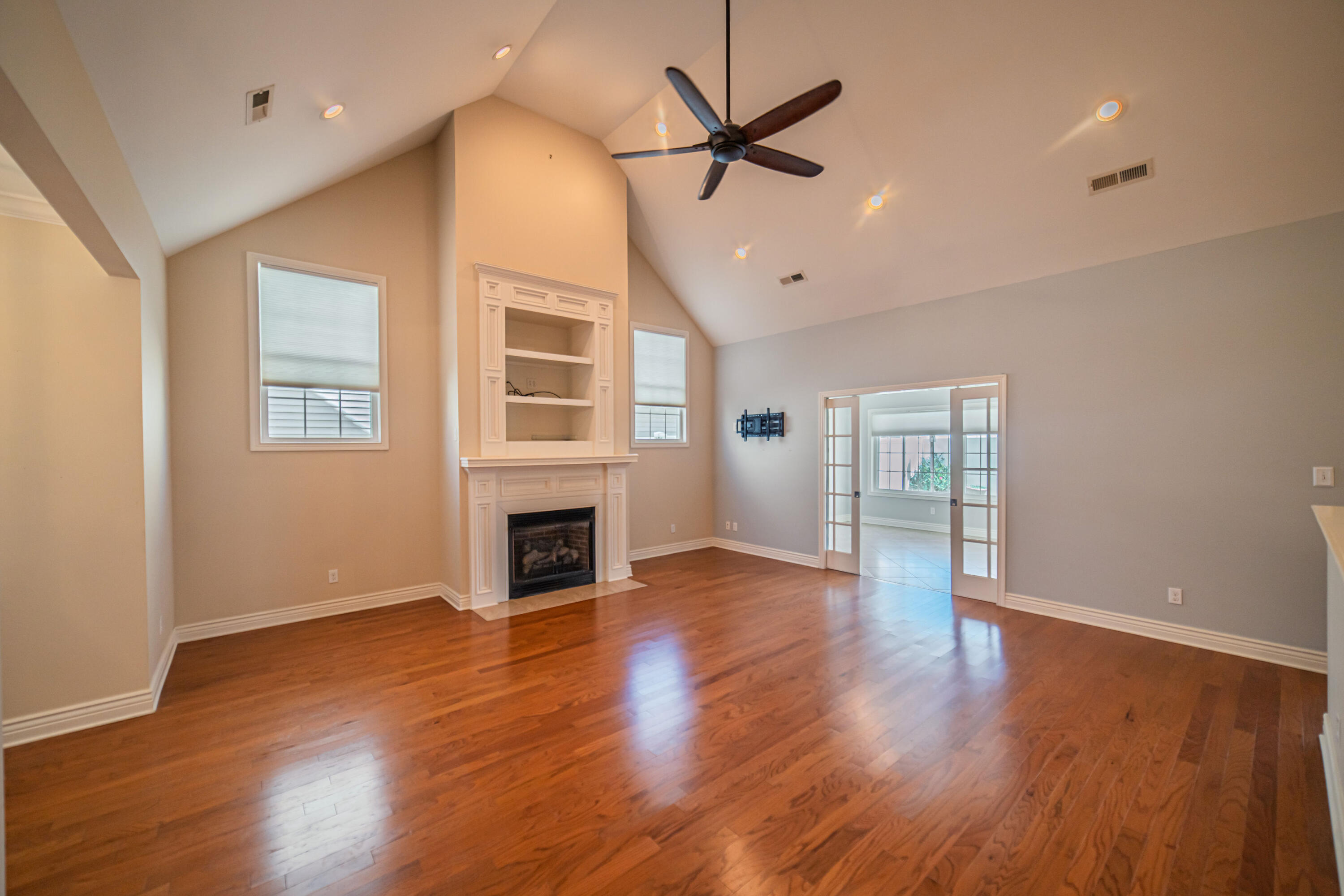 3241 Sandpiper Circle Property Photo 16