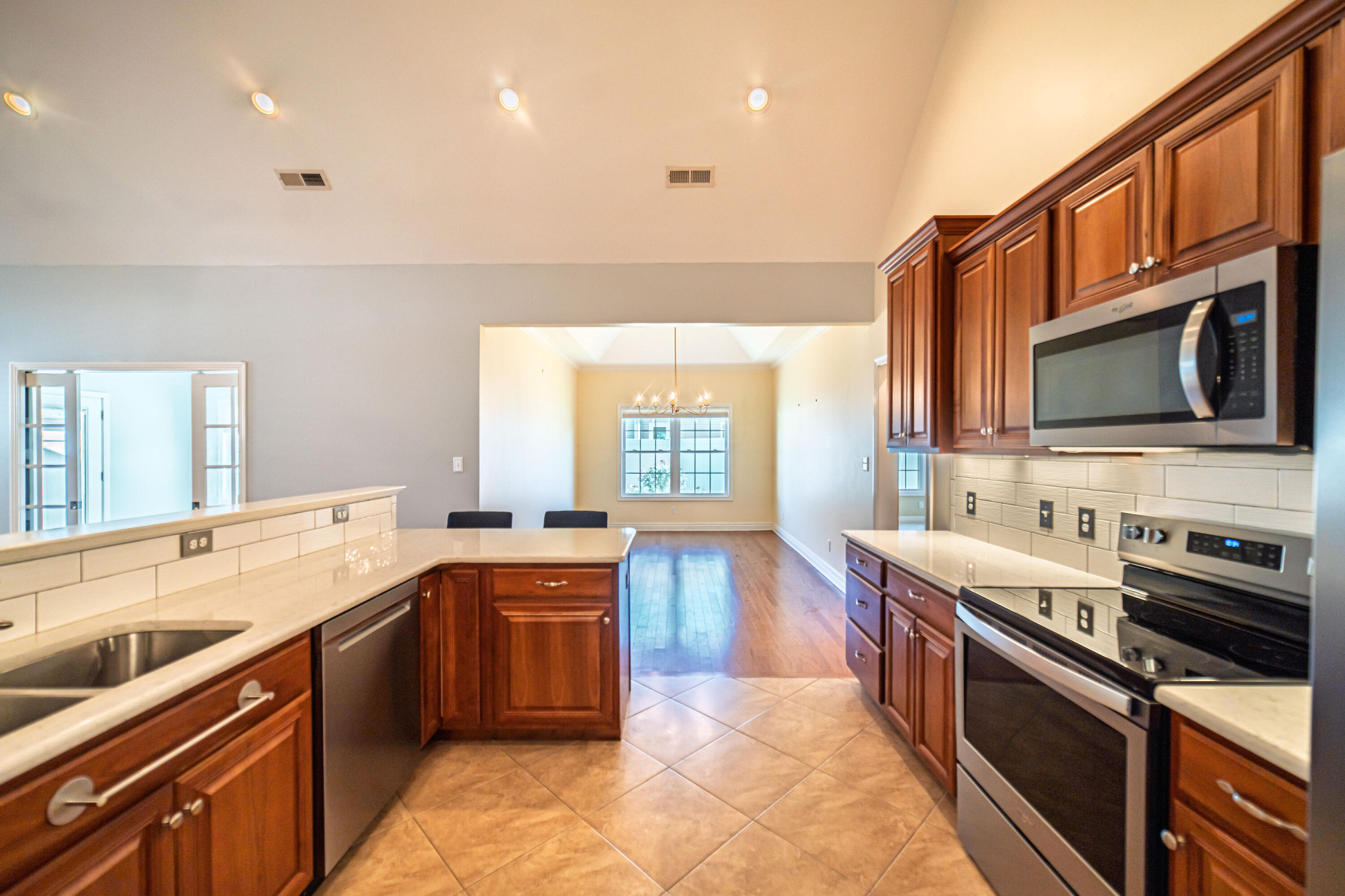3241 Sandpiper Circle Property Photo 19