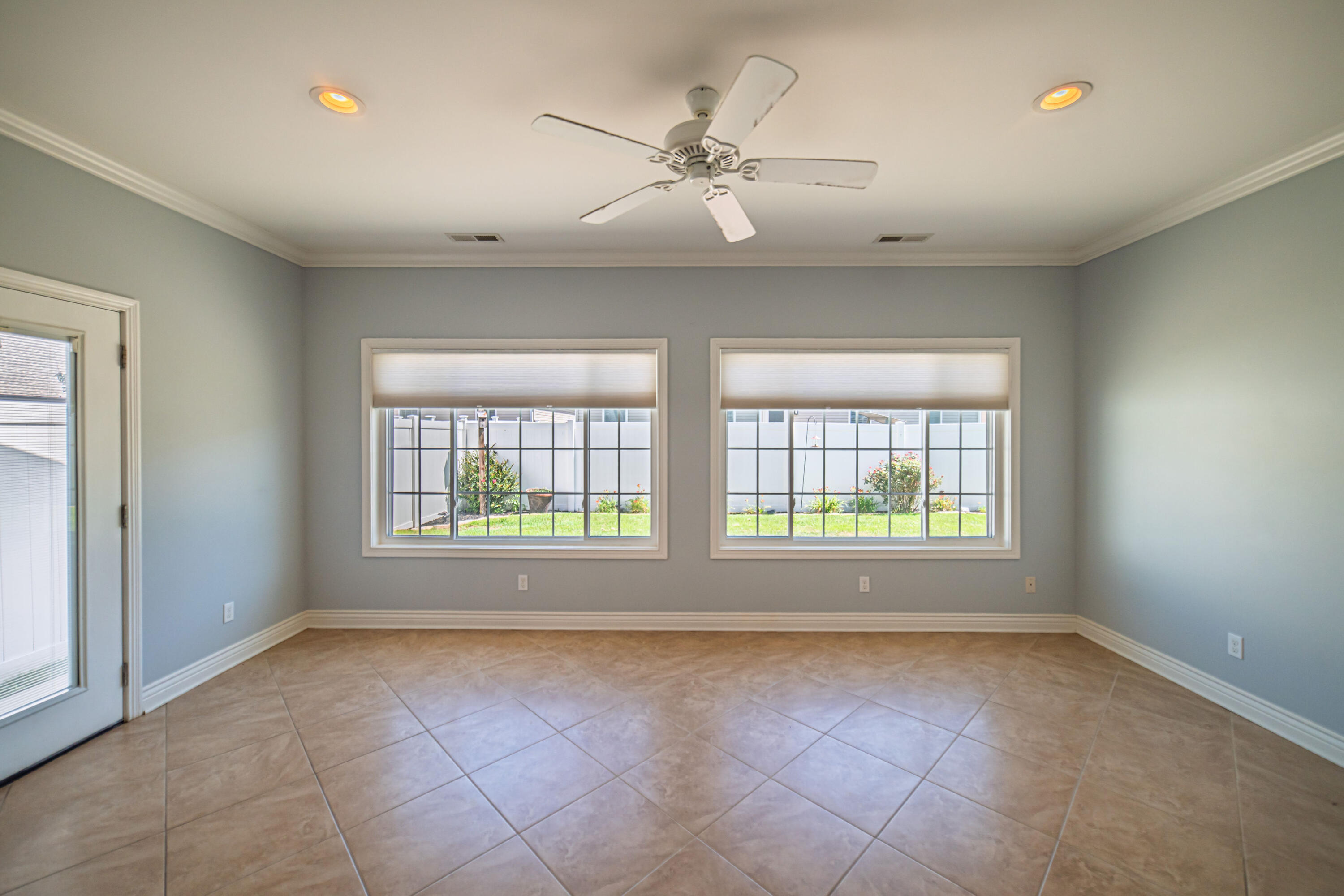 3241 Sandpiper Circle Property Photo 22