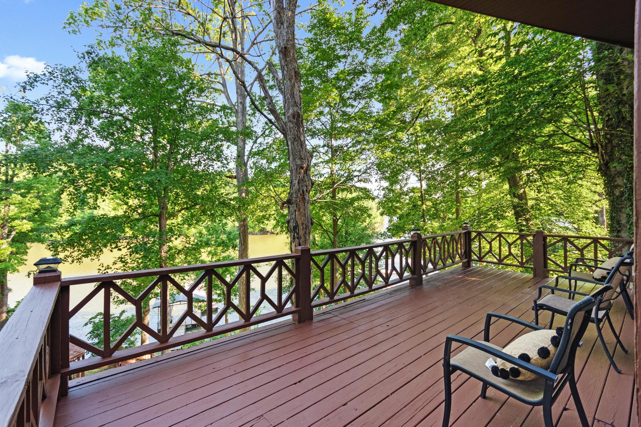 119 Laurens Way Property Photo 15