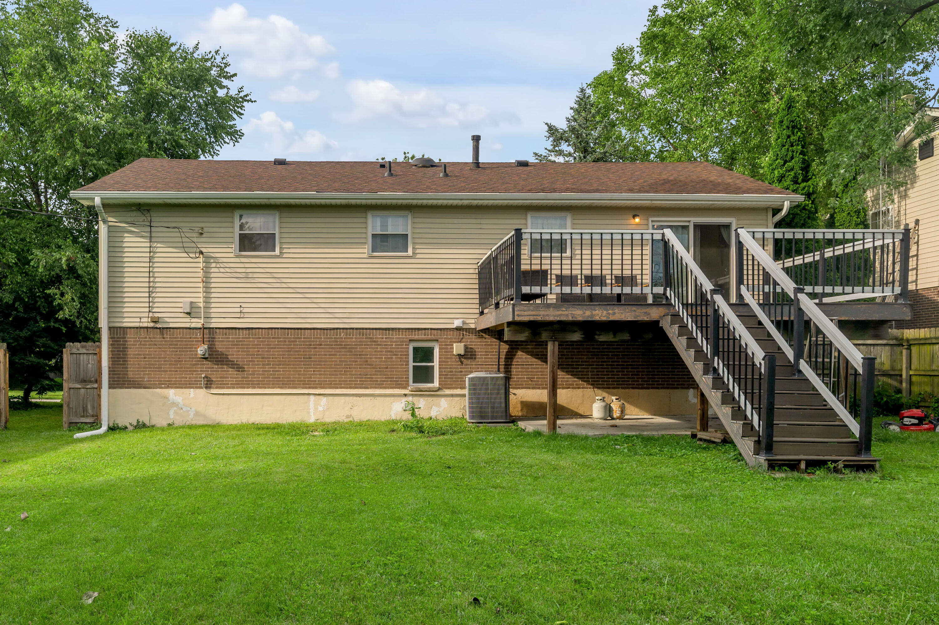 144 Shannon Parkway Property Photo 6