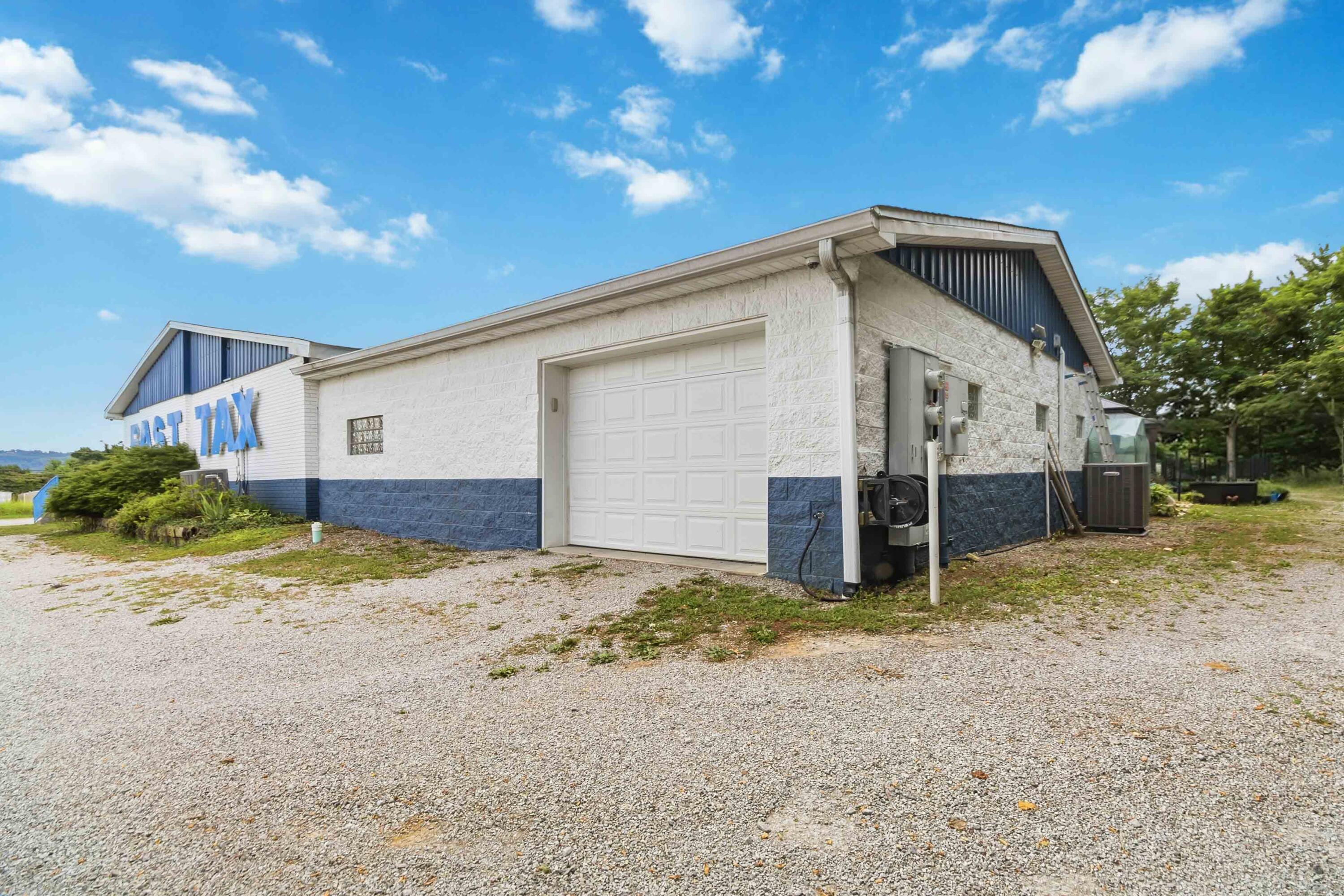4821 S Highway 27 Property Photo 3
