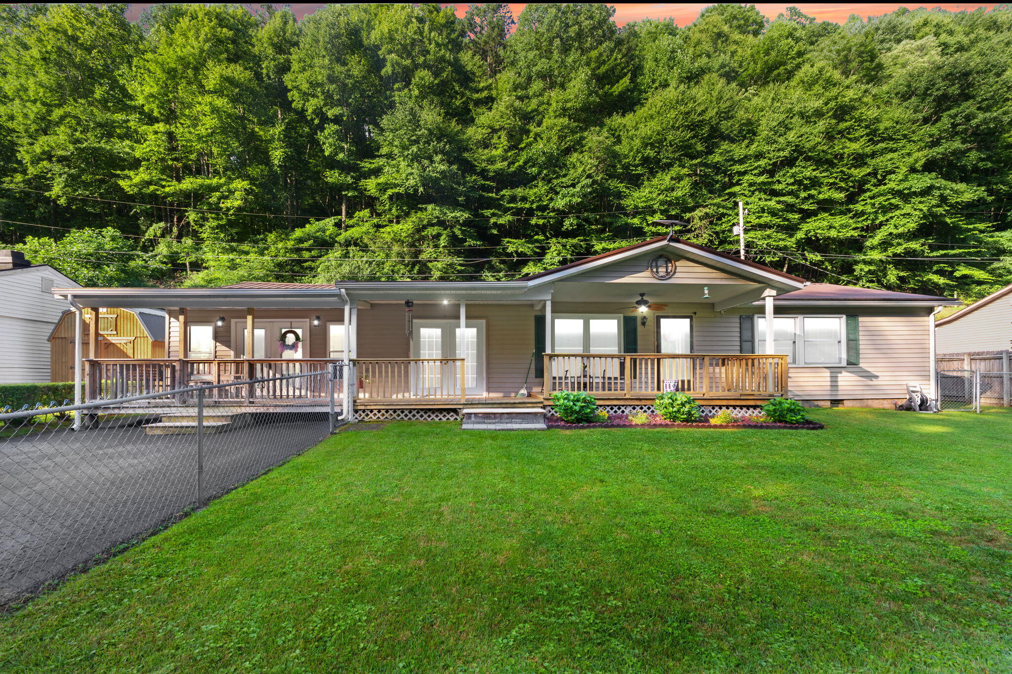 82 Fairway Drive Property Photo 1