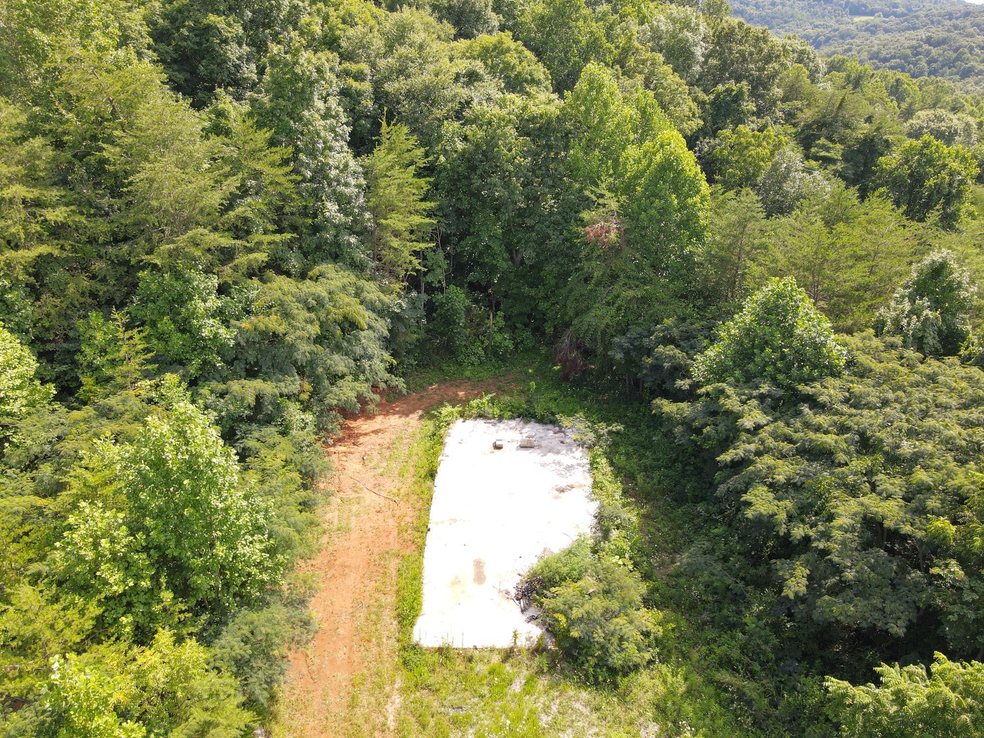 110 Cr-1476 Property Photo 3