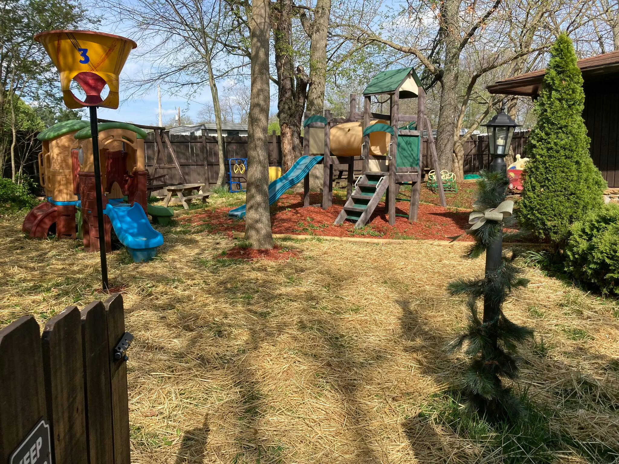 102 Davis Street Property Photo 7