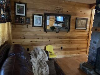 102 Davis Street Property Photo 12