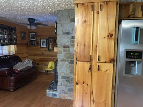 102 Davis Street Property Photo 15