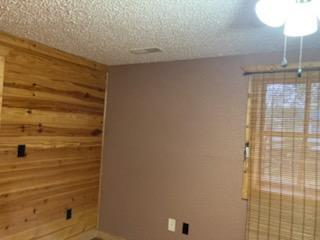 102 Davis Street Property Photo 27