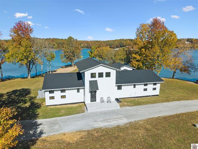786 Howard Road Property Photo 43