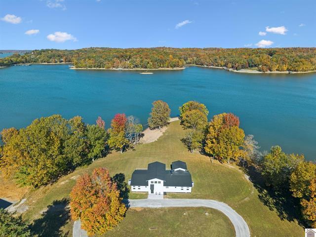 786 Howard Road Property Photo 44