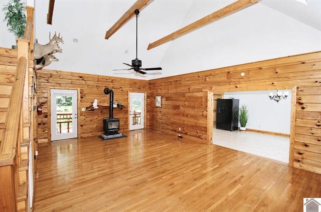 120 Holiday Way Property Photo 10