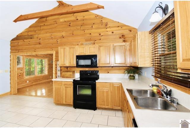 120 Holiday Way Property Photo 15