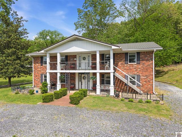 157 Lakeshore Drive Property Photo 1