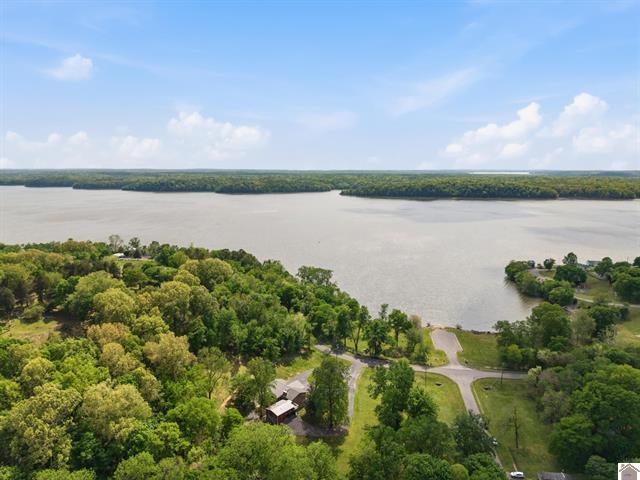 157 Lakeshore Drive Property Photo 2