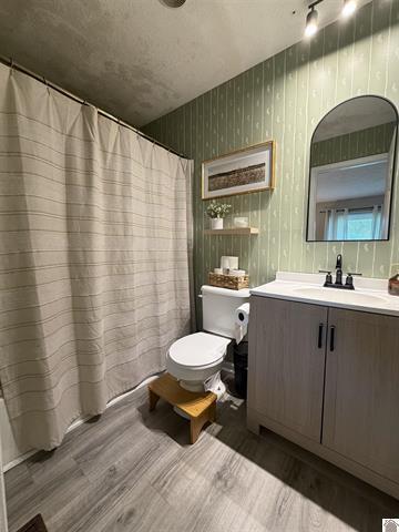 51 Lake Scene Drive Property Photo 17