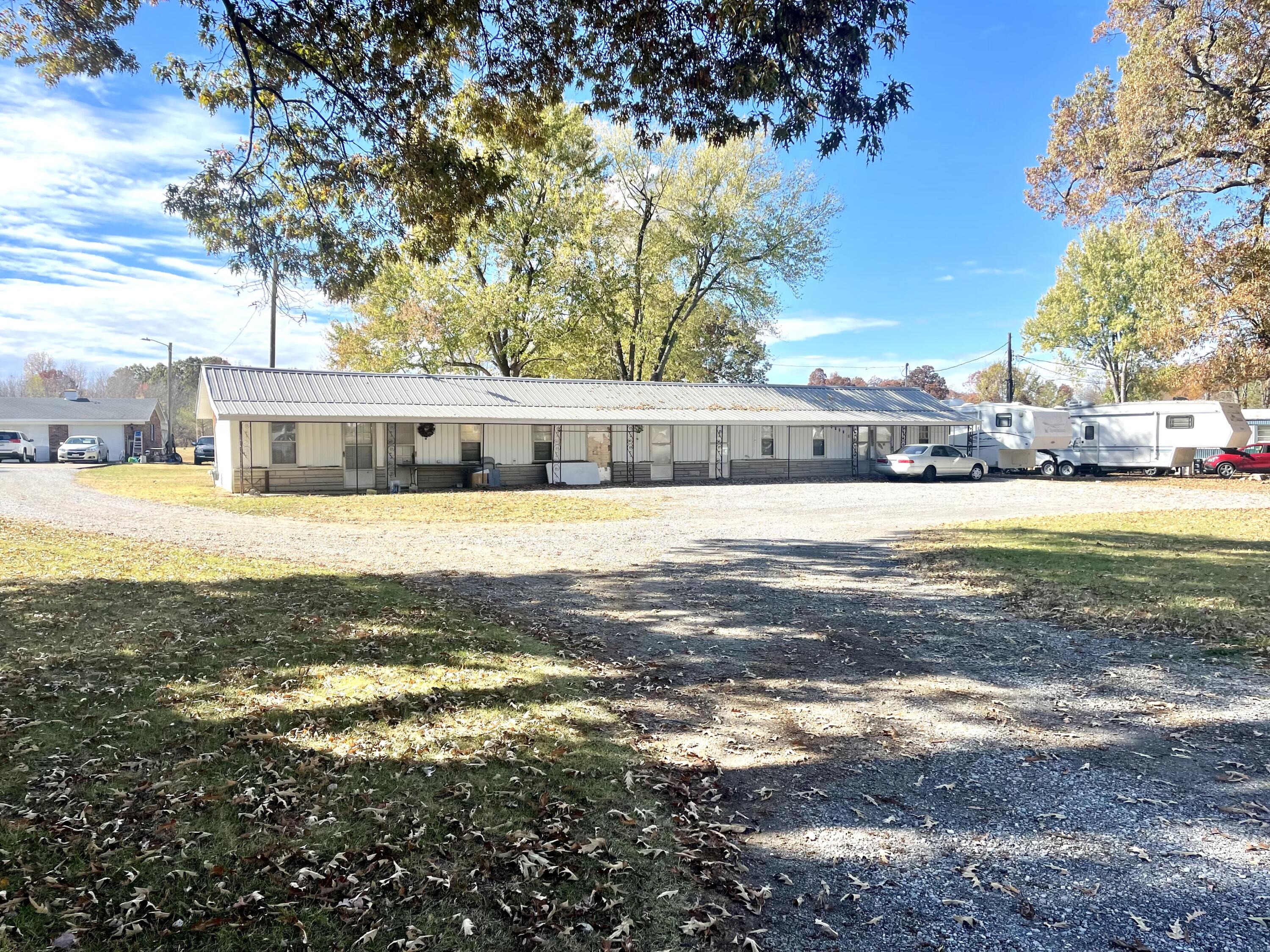 6745 Benton Road Property Photo 13