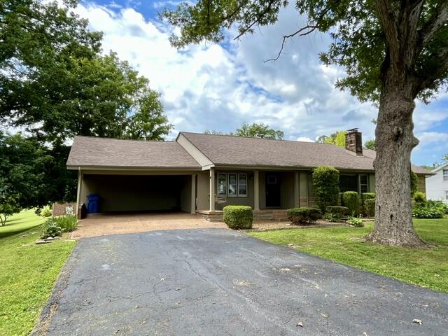122 Nunn Boulevard Property Photo 2