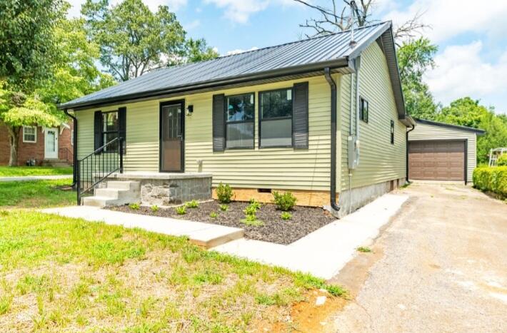 20 Robin Road Property Photo 1