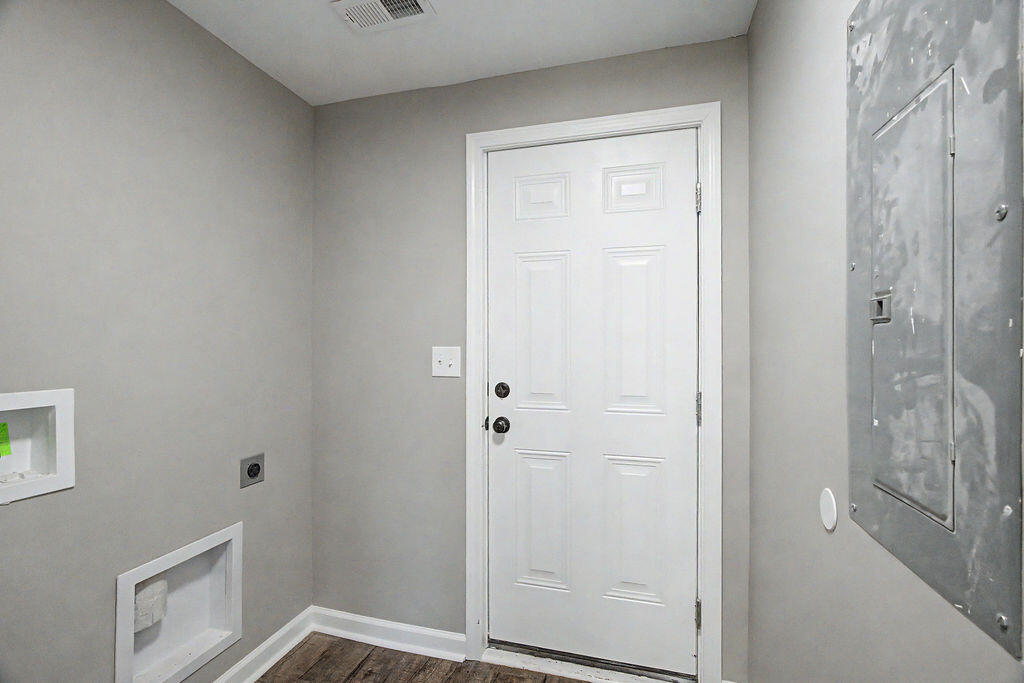20 Robin Road Property Photo 16