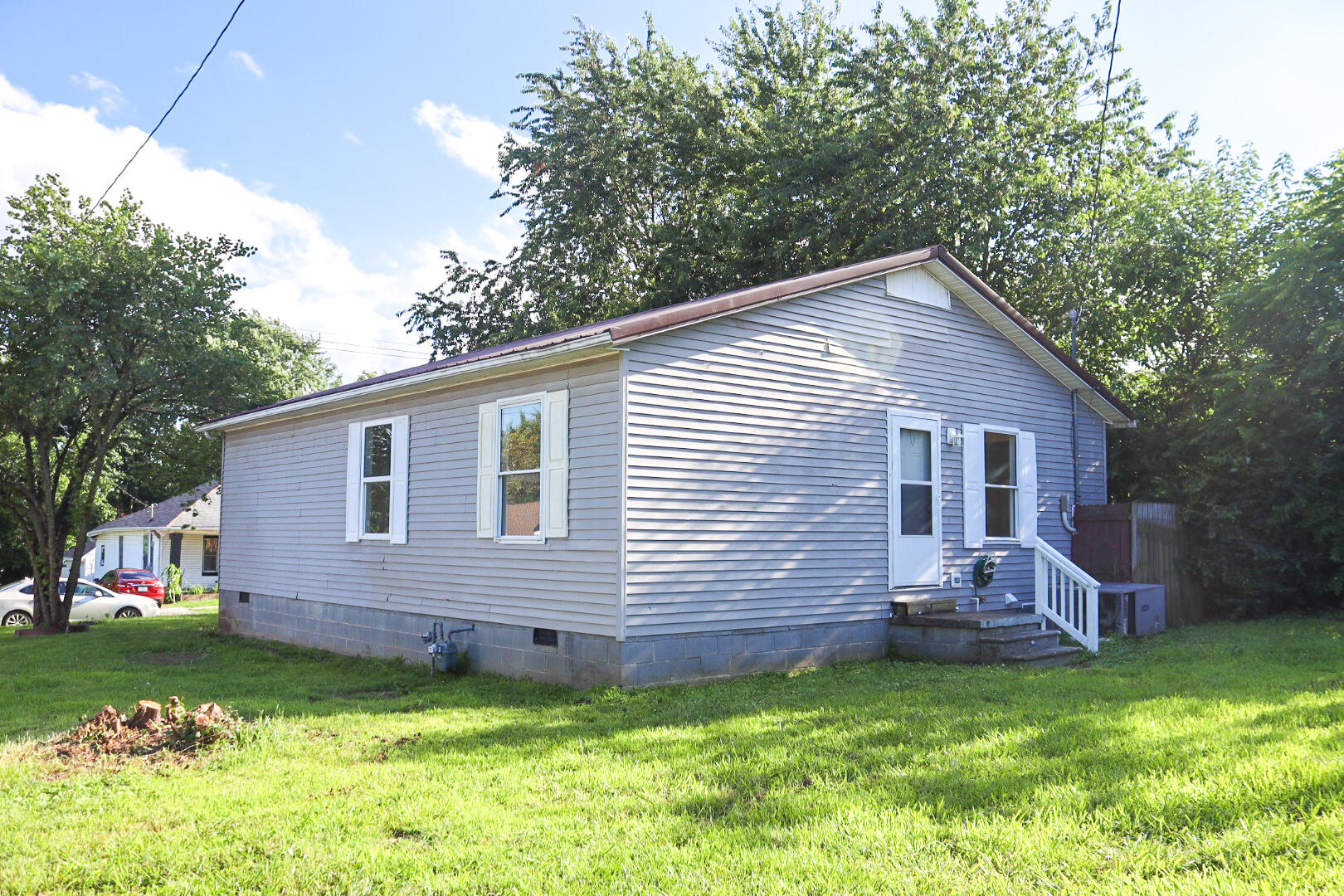 311 Willow Street Property Photo 4