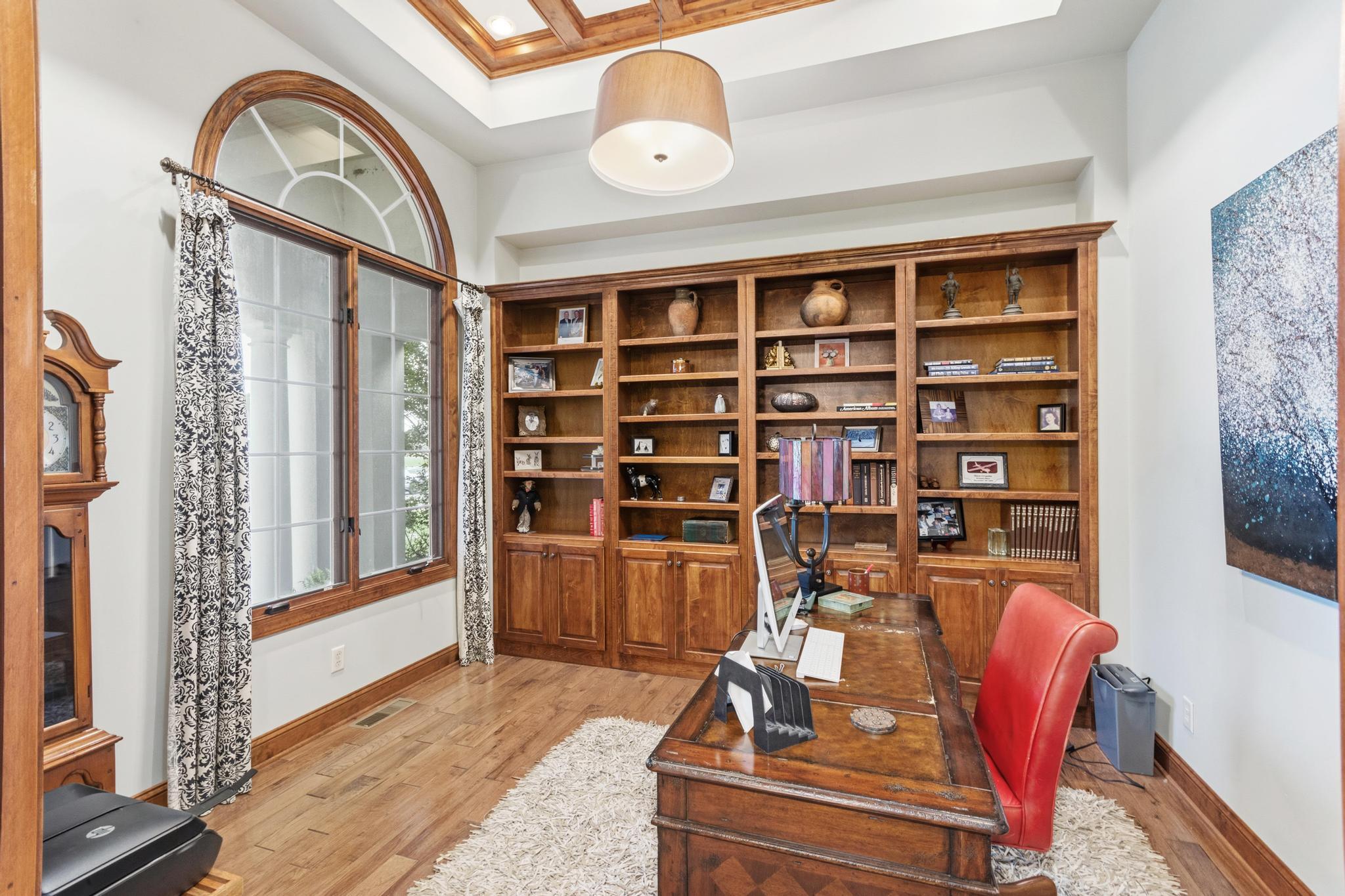 250 Spyglass Drive Property Photo 6