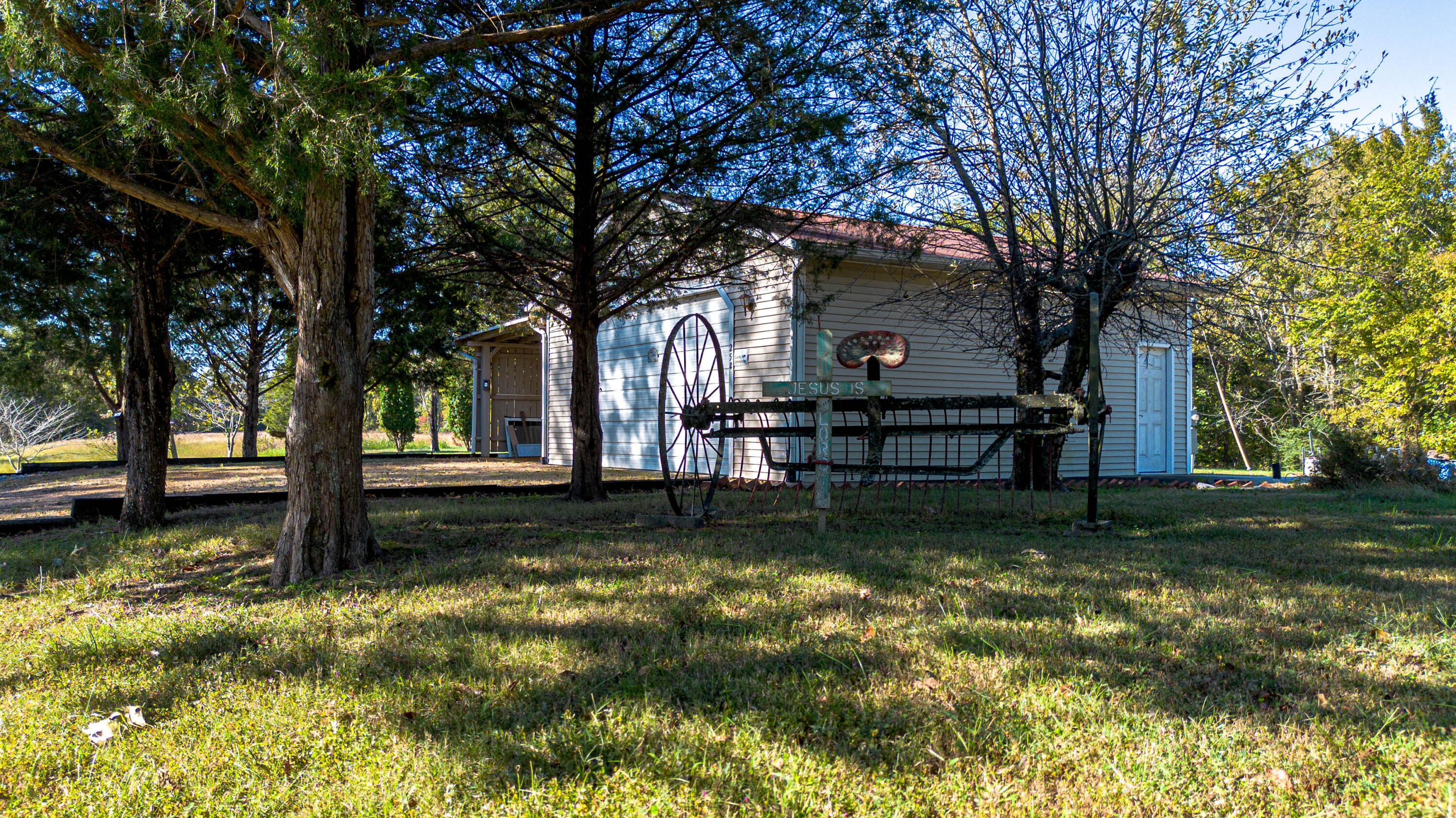 252 County Rd 1228 Property Photo 9