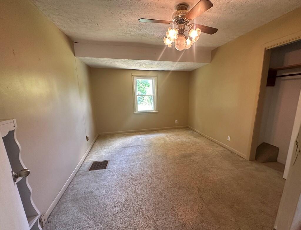 7253 Morgantown Road Property Photo 10