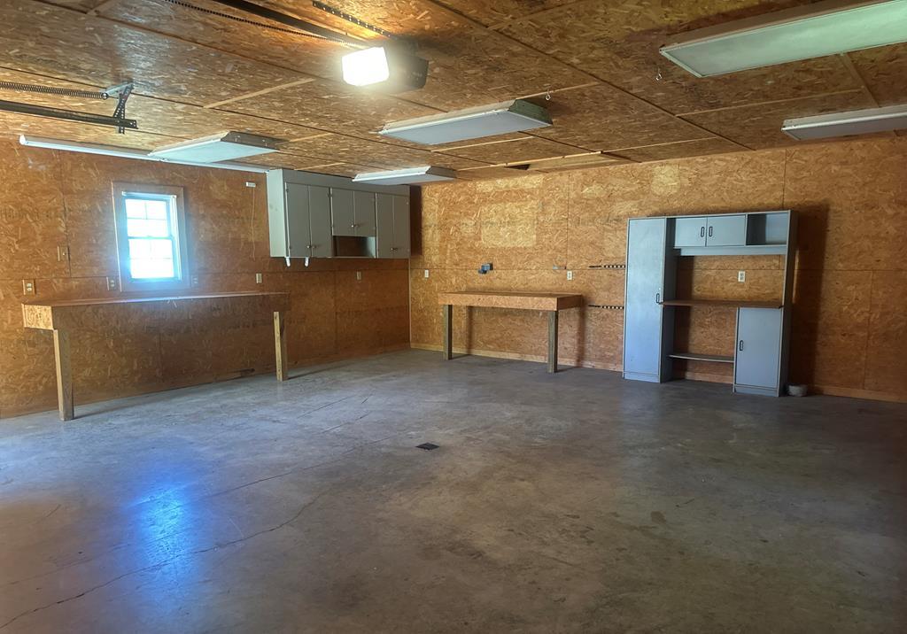 3615 Merle Travis Highway Property Photo 18