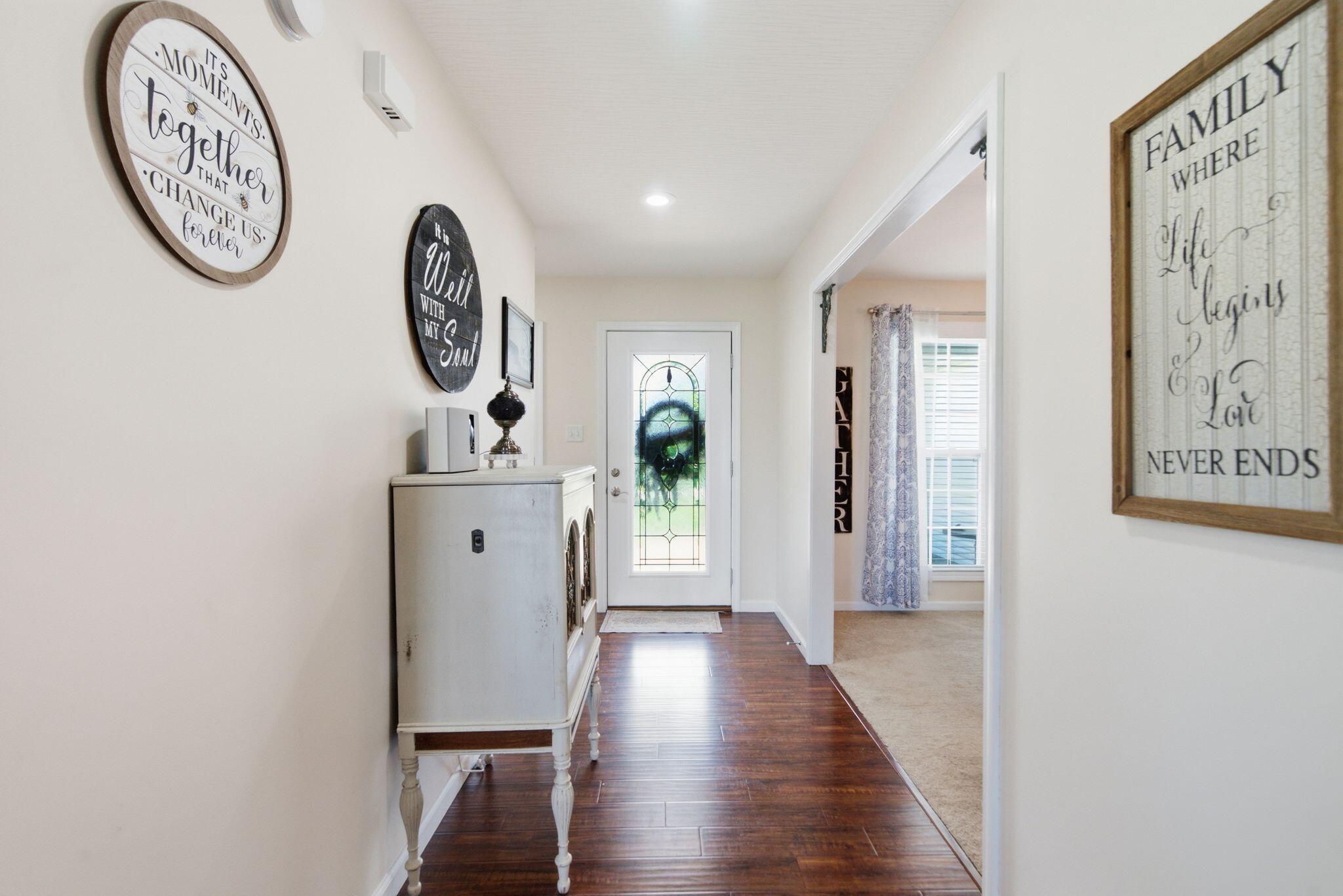 273 Ridgefield Drive Property Photo 8