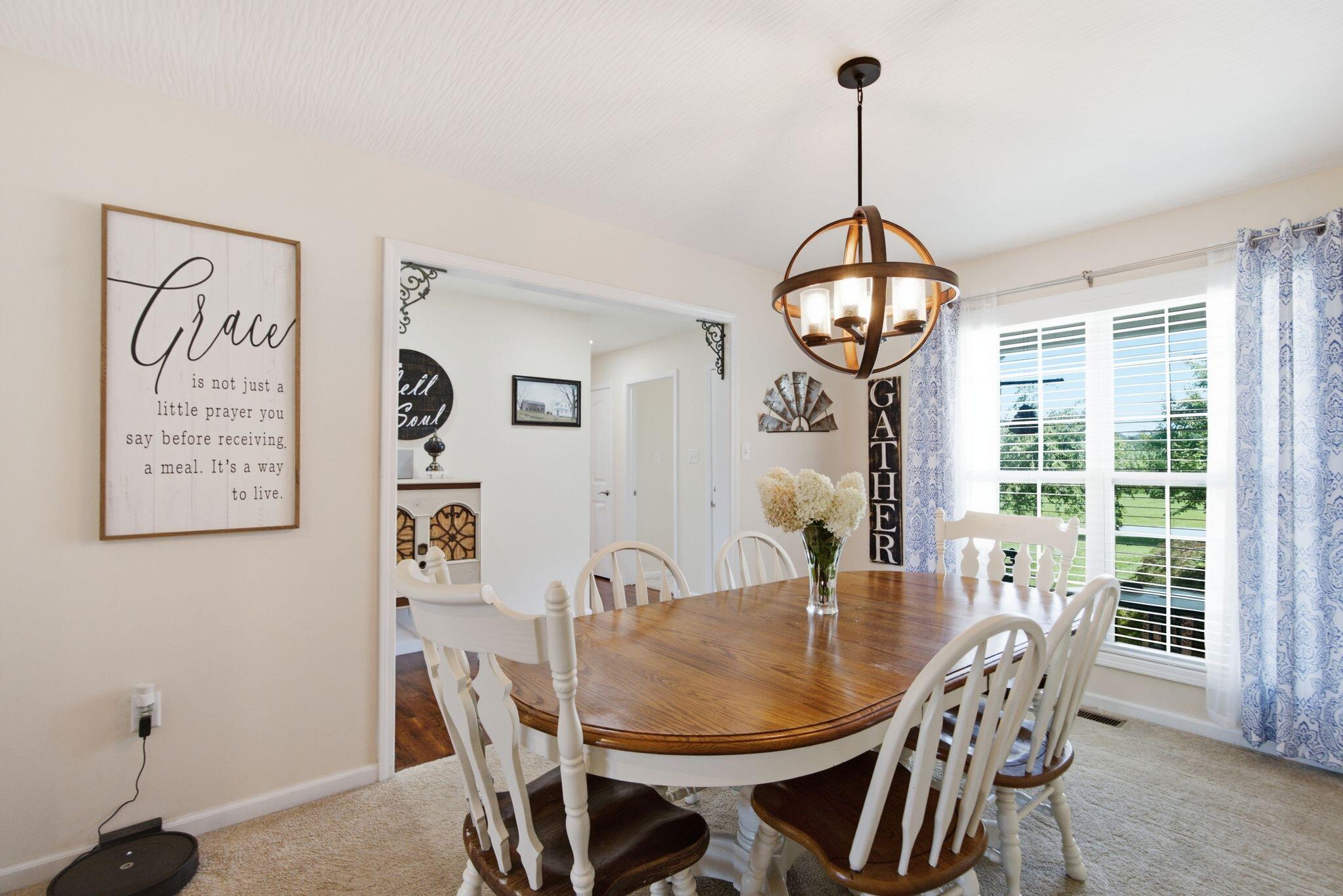 273 Ridgefield Drive Property Photo 10
